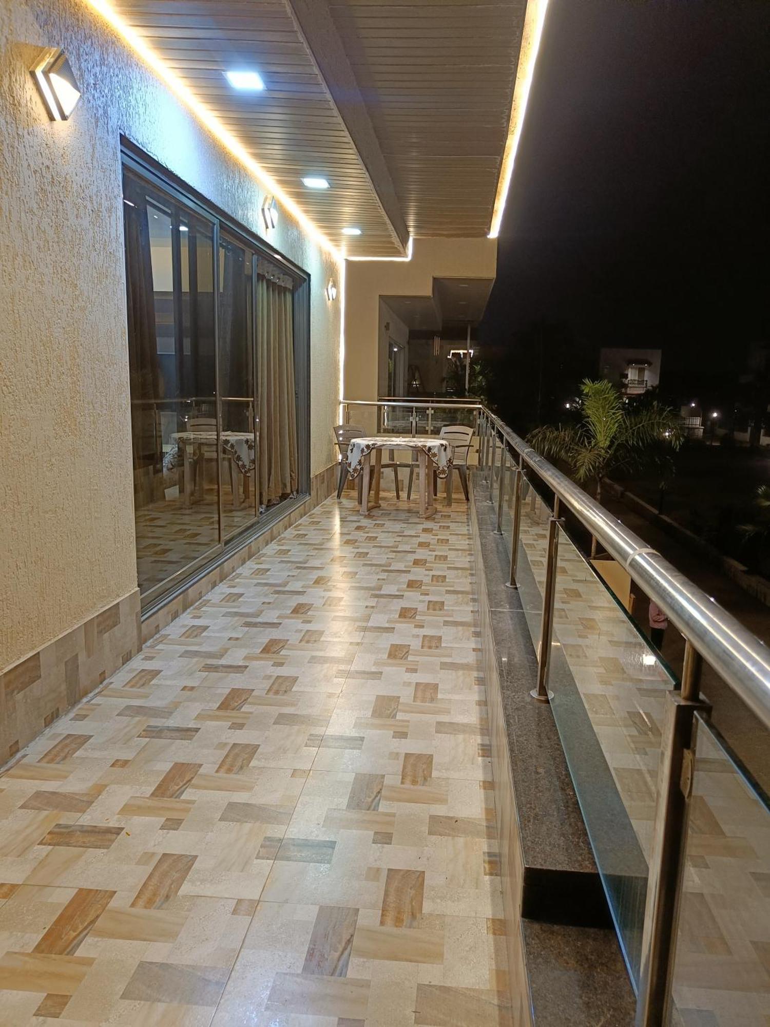 Rain Mist 4Bhk Luxury Villa With Private Pool ロナバラ エクステリア 写真