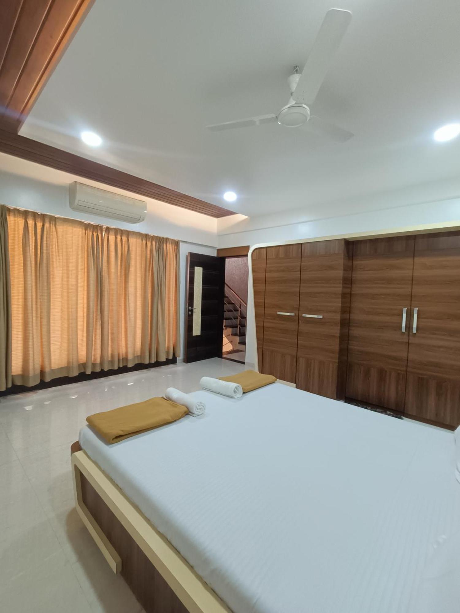 Rain Mist 4Bhk Luxury Villa With Private Pool ロナバラ エクステリア 写真