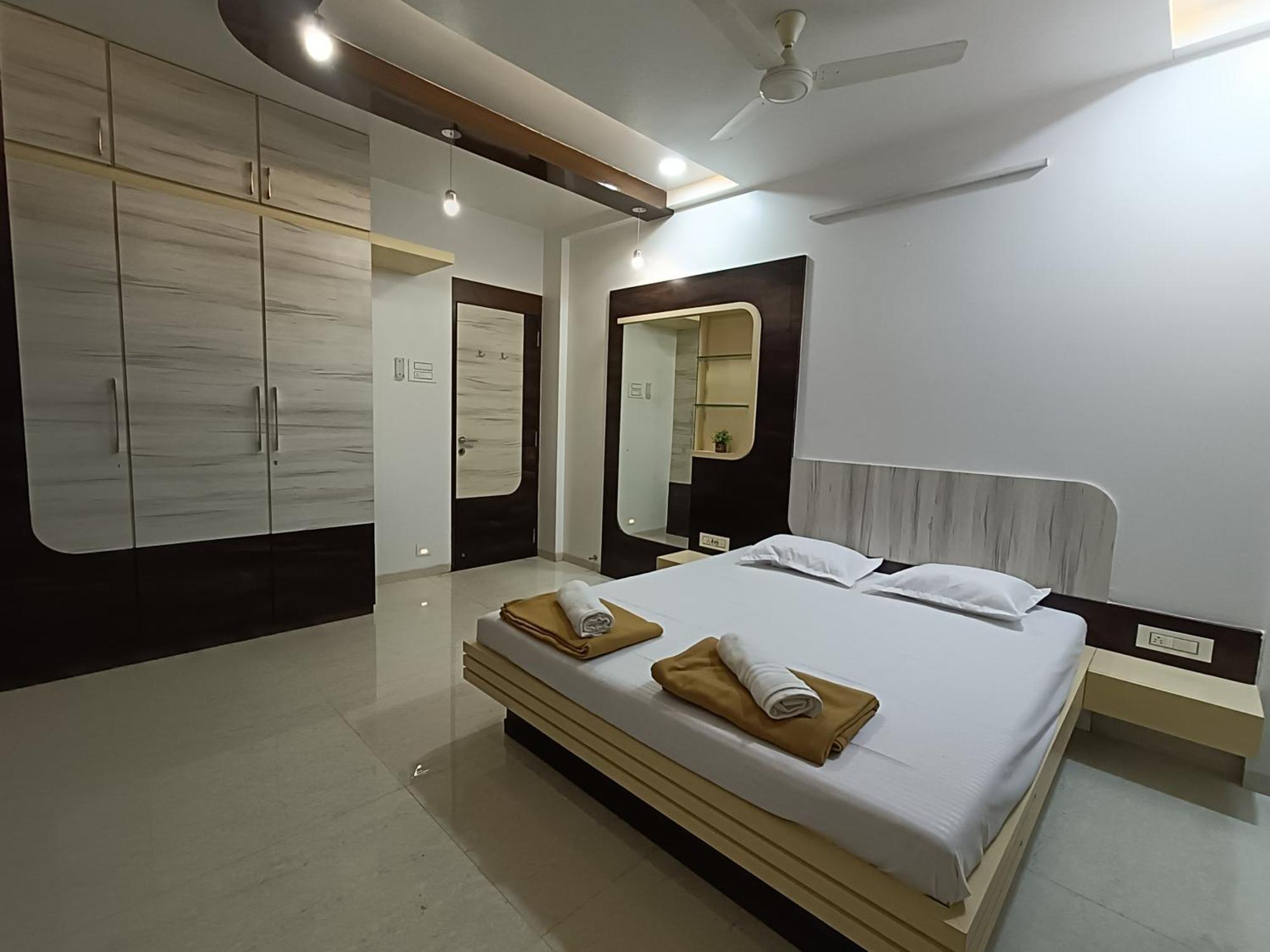 Rain Mist 4Bhk Luxury Villa With Private Pool ロナバラ エクステリア 写真